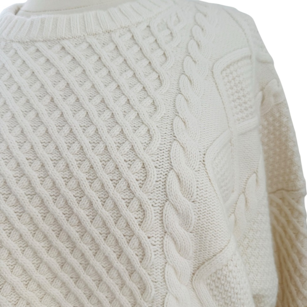 Aritzia Sunday Best Peggy Cropped Sweater - Picture 4 of 12
